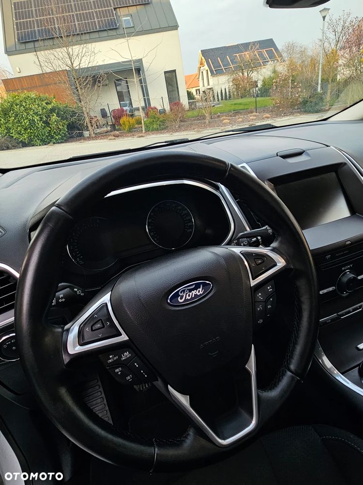 Ford S-Max 1.5 Eco Boost Start-Stopp Titanium - 12