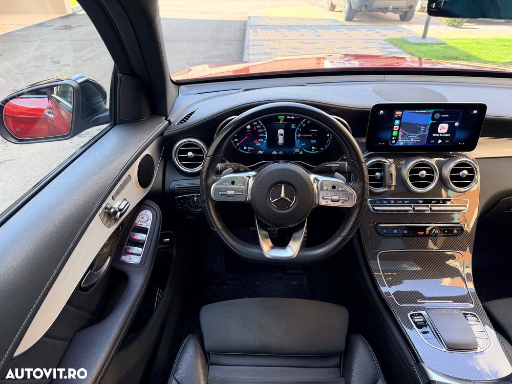 Mercedes-Benz GLC 300 e 4MATIC - 8