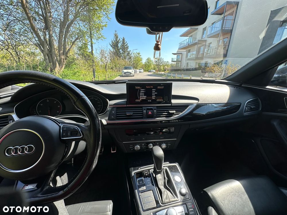 Audi A6 Avant 2.0 TDI Ultra S tronic - 11
