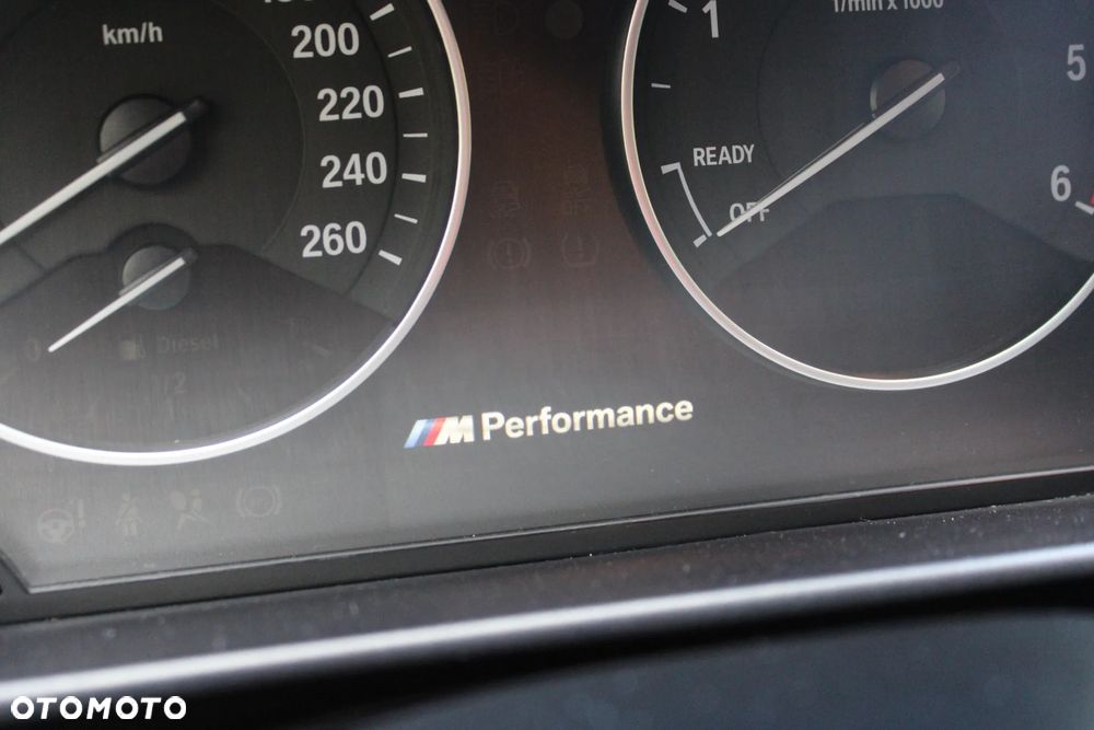 BMW Seria 1 120d Sport Line - 22