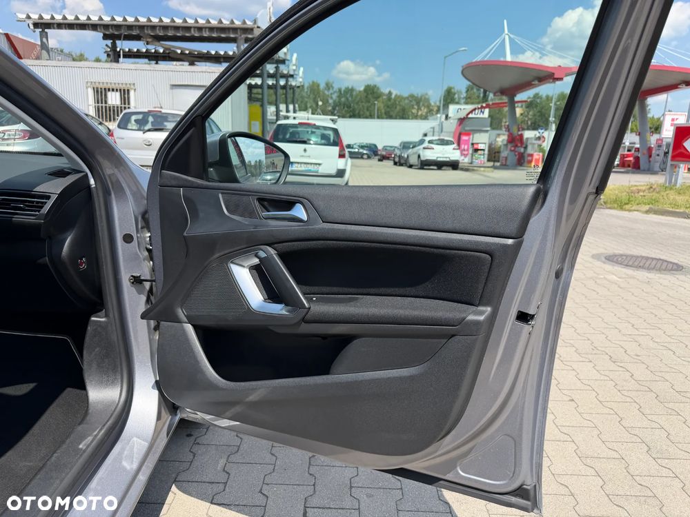 Peugeot 308 1.6 e-HDi Active S&S - 20