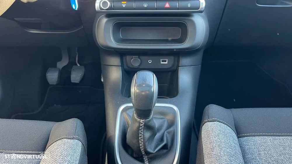 Citroën C3 1.2 PureTech Shine - 17