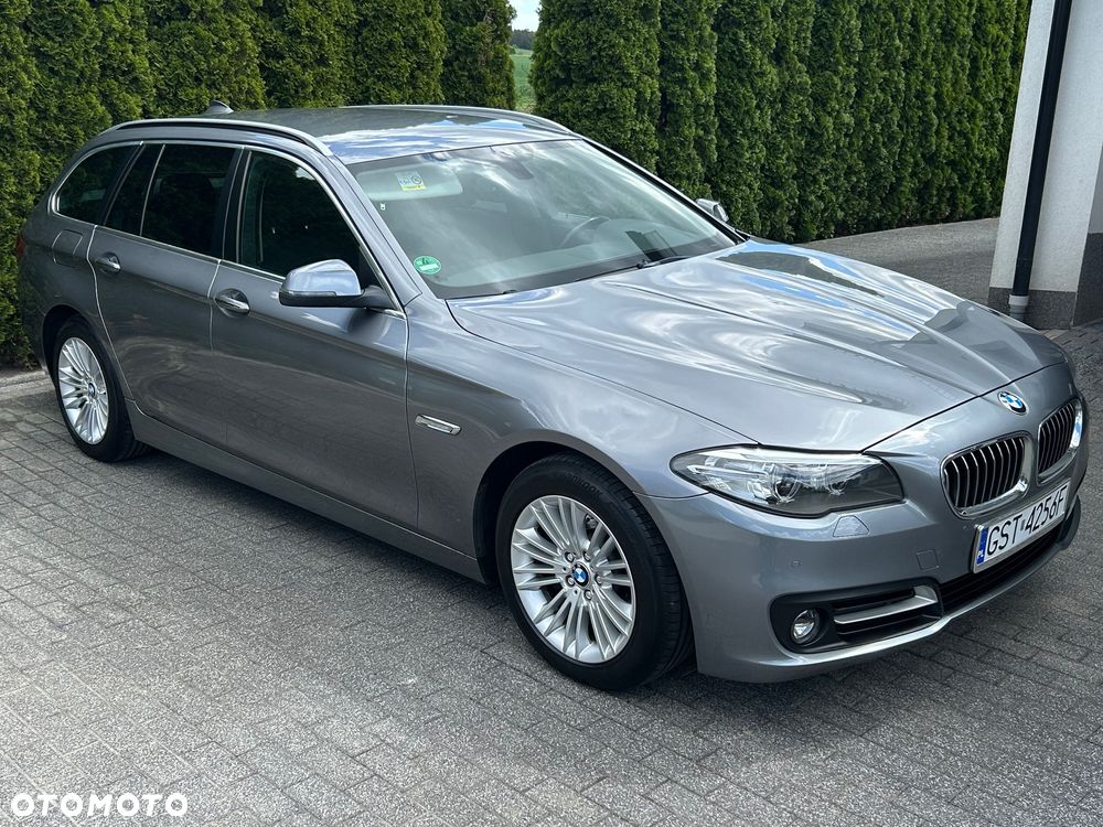 BMW Seria 5 520d xDrive - 11