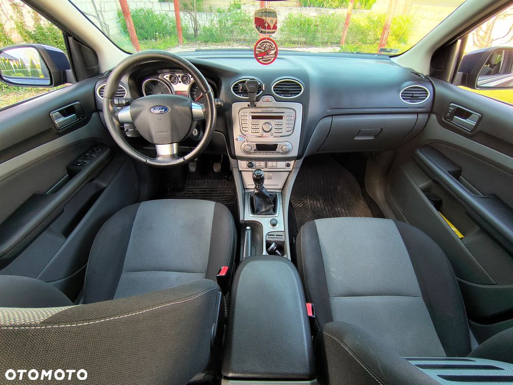 Ford Focus 1.8 TDCi Trend - 8