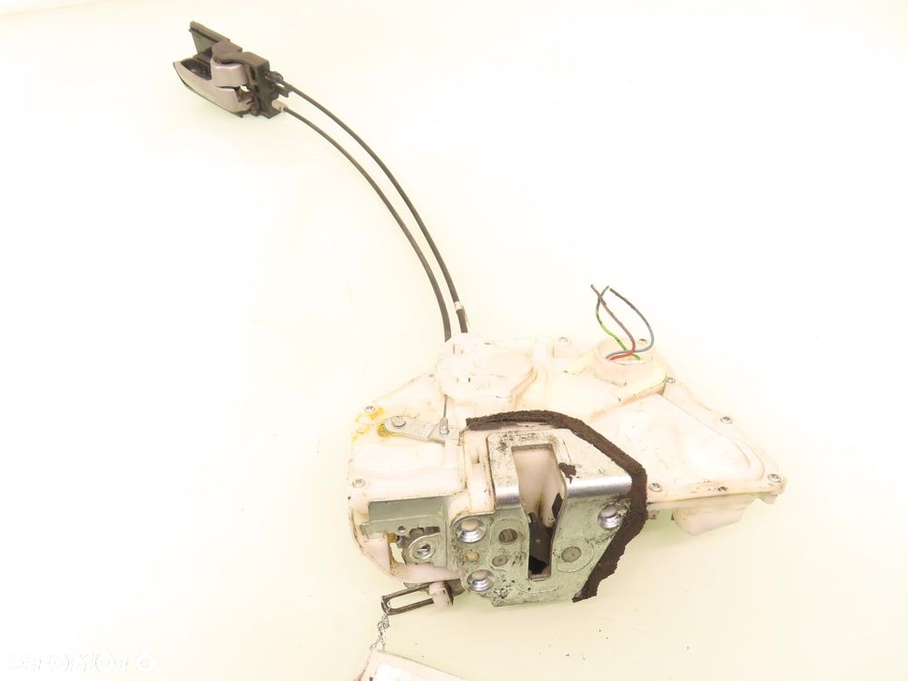 ZAMEK PRAWY PRZEDNI SUZUKI SWIFT IV 7 PIN - 6