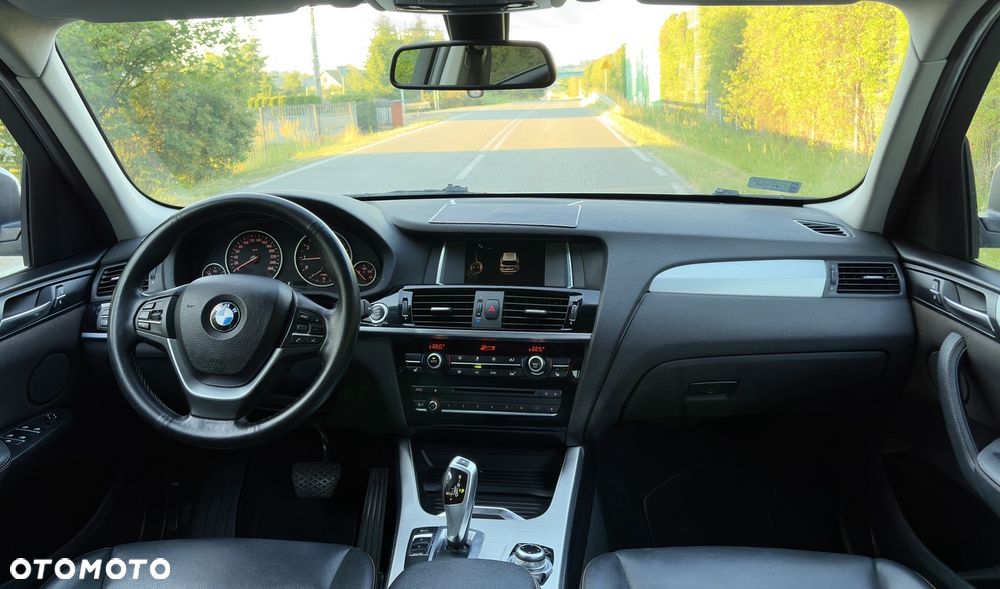 BMW X3 xDrive20i - 23