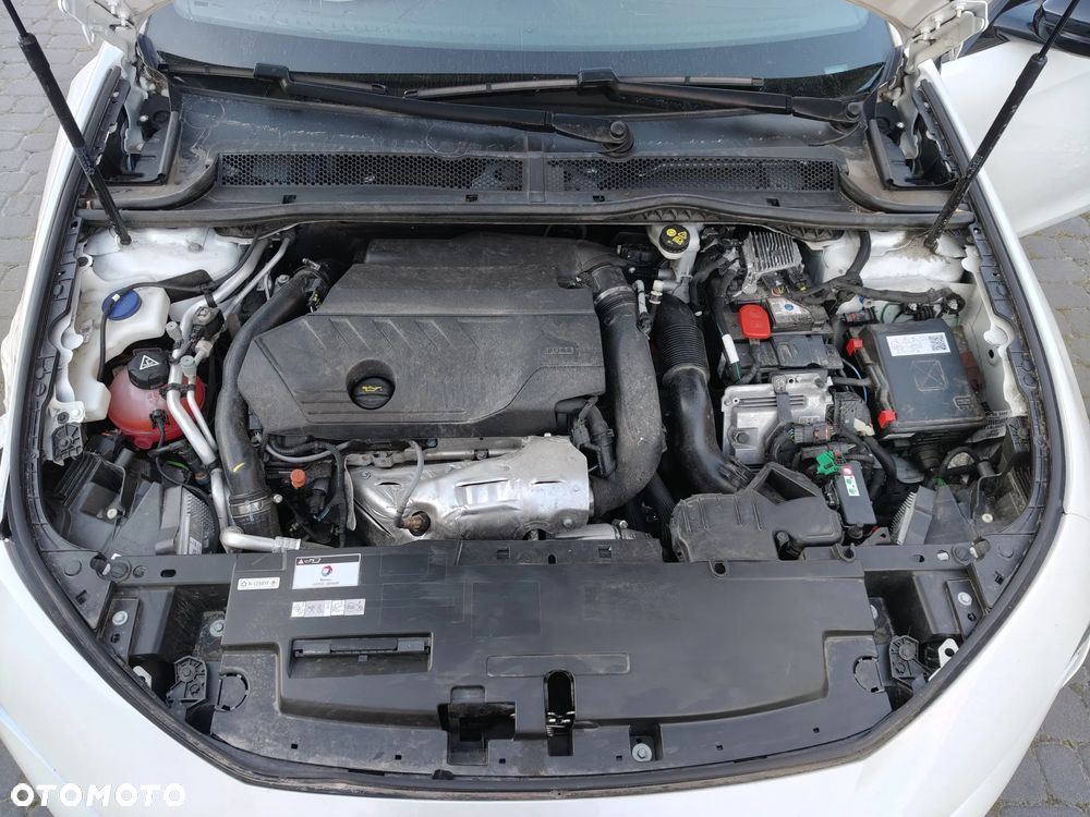 Peugeot 508 SW Plug-In Hybrid 225 e-EAT8 GT - 19
