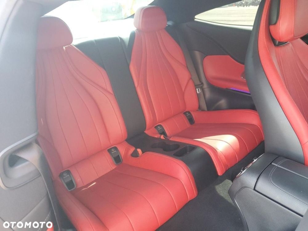 Mercedes-Benz CLE - 8