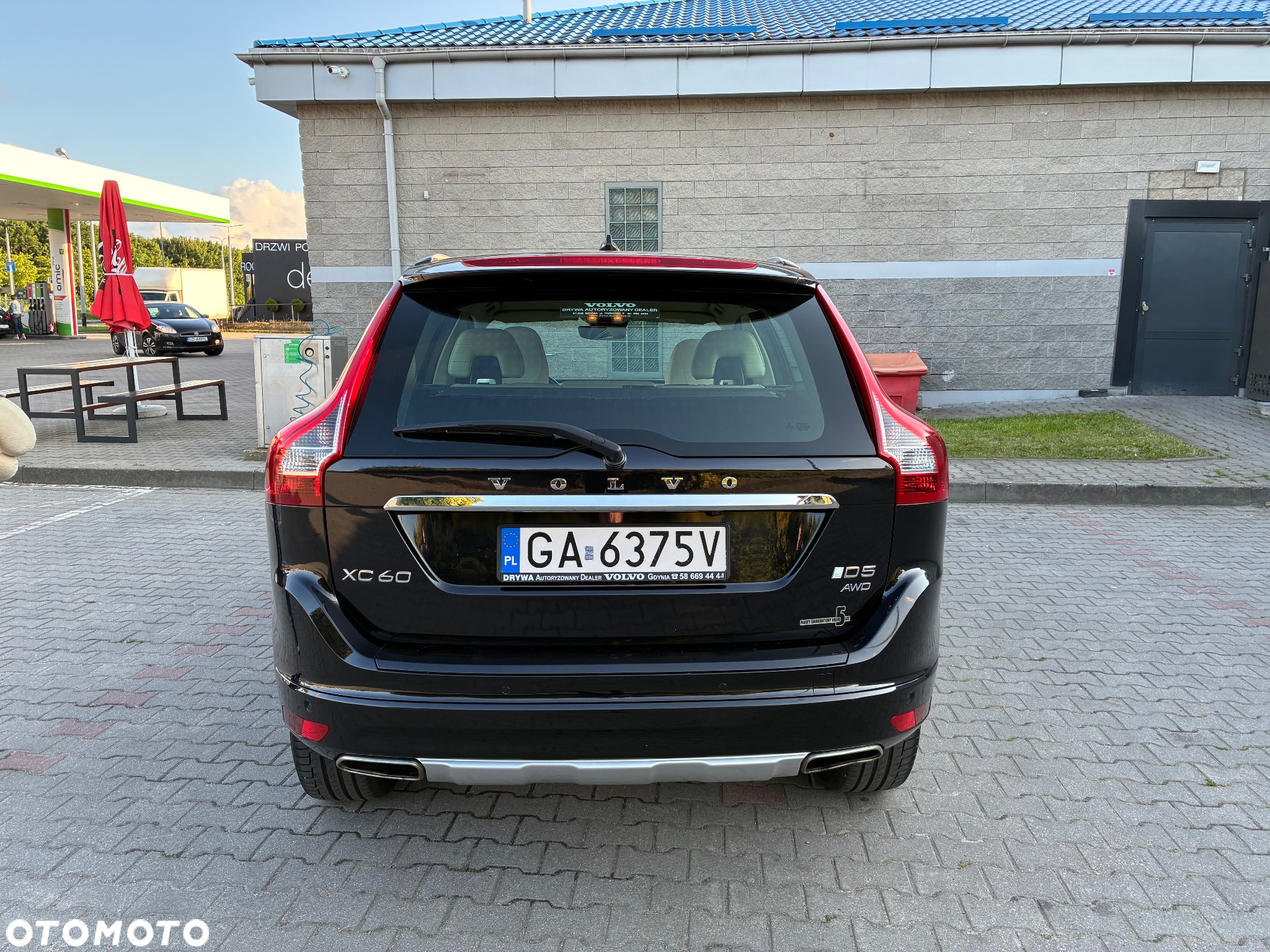 Volvo XC 60 D5 AWD Summum - 6