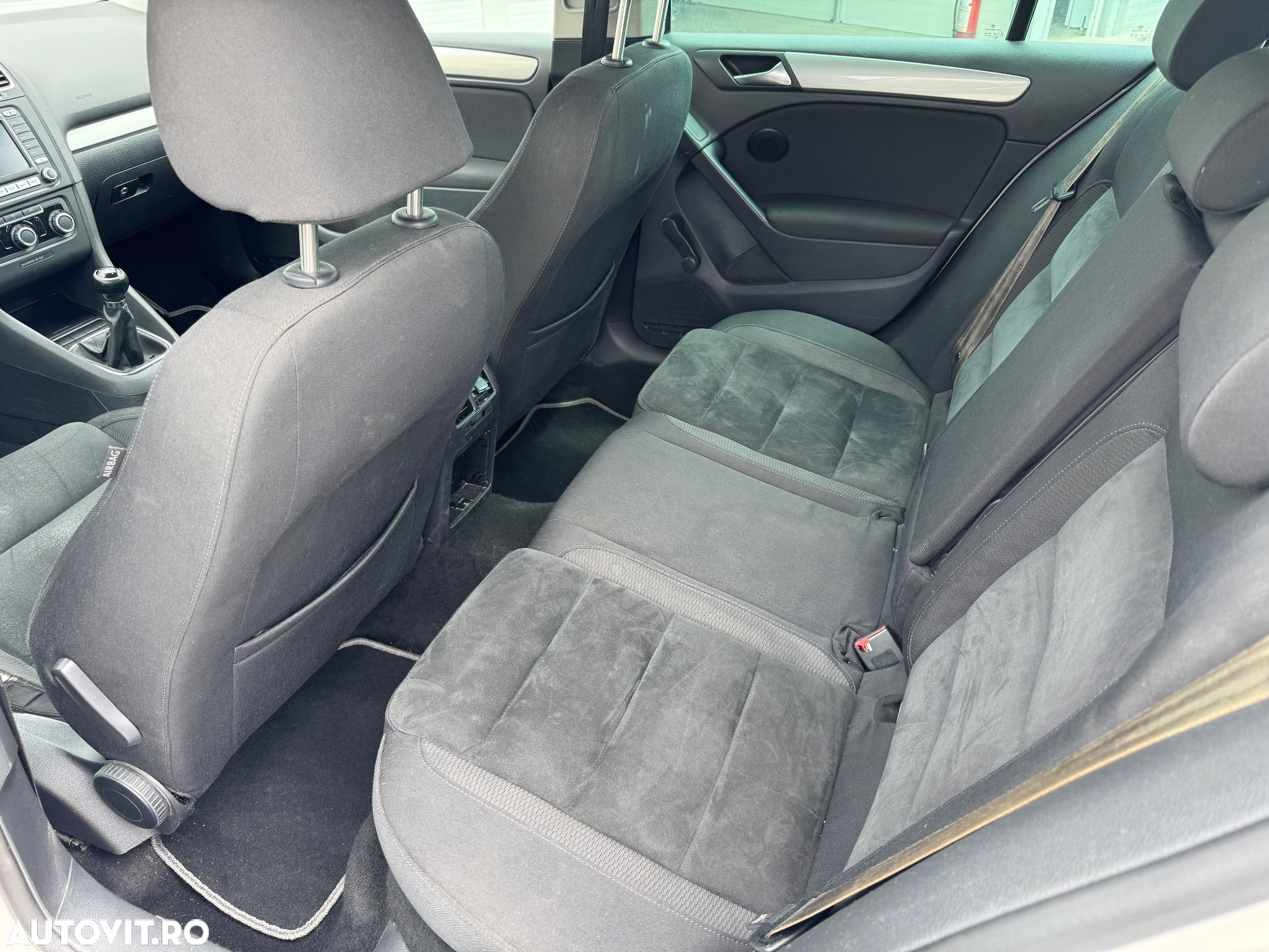 Volkswagen Golf 2.0 TDI Comfortline - 10