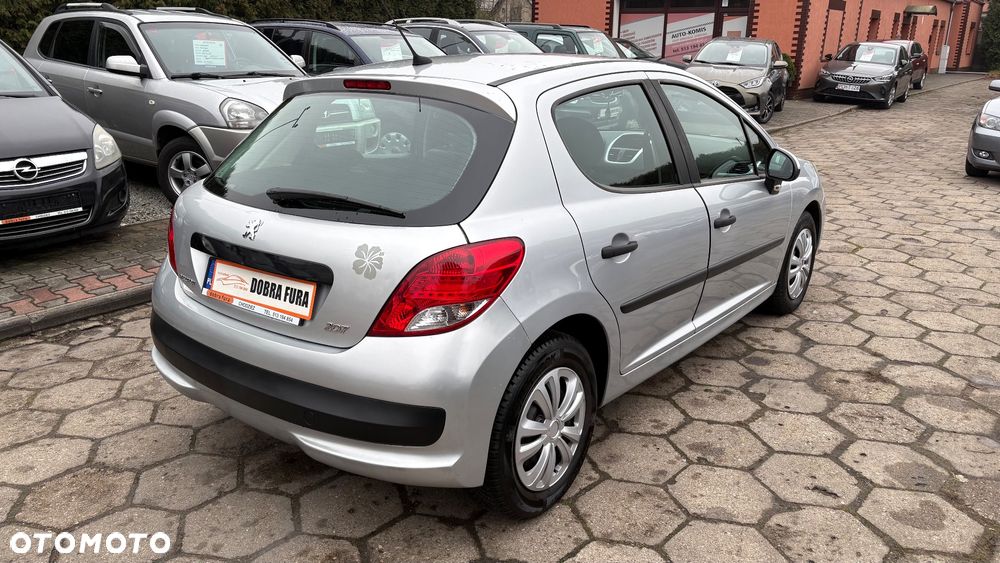 Peugeot 207 70 HDi FAP Filou - 5