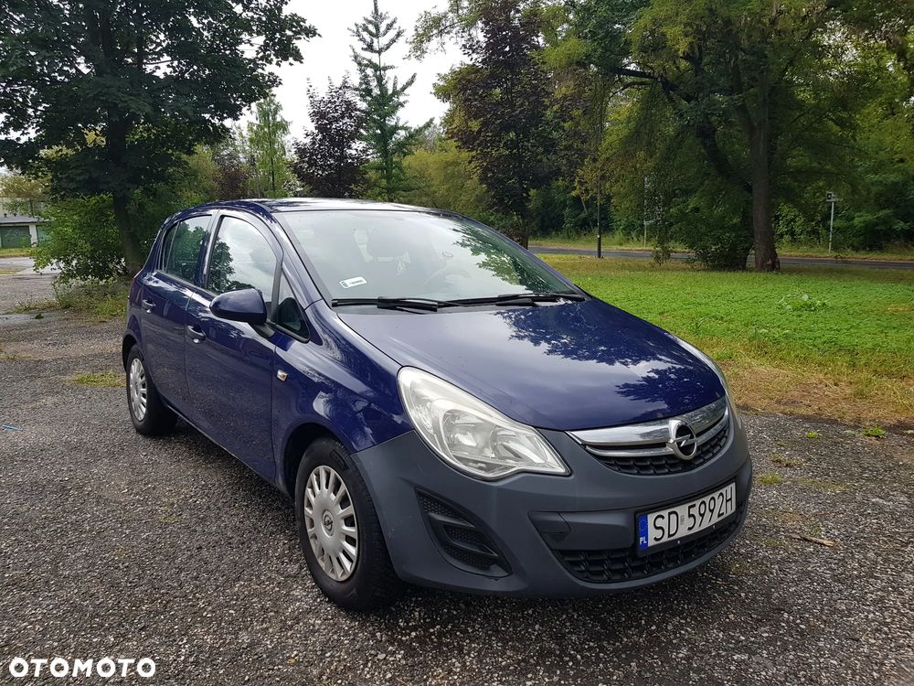 Opel Corsa 2011 photo 2