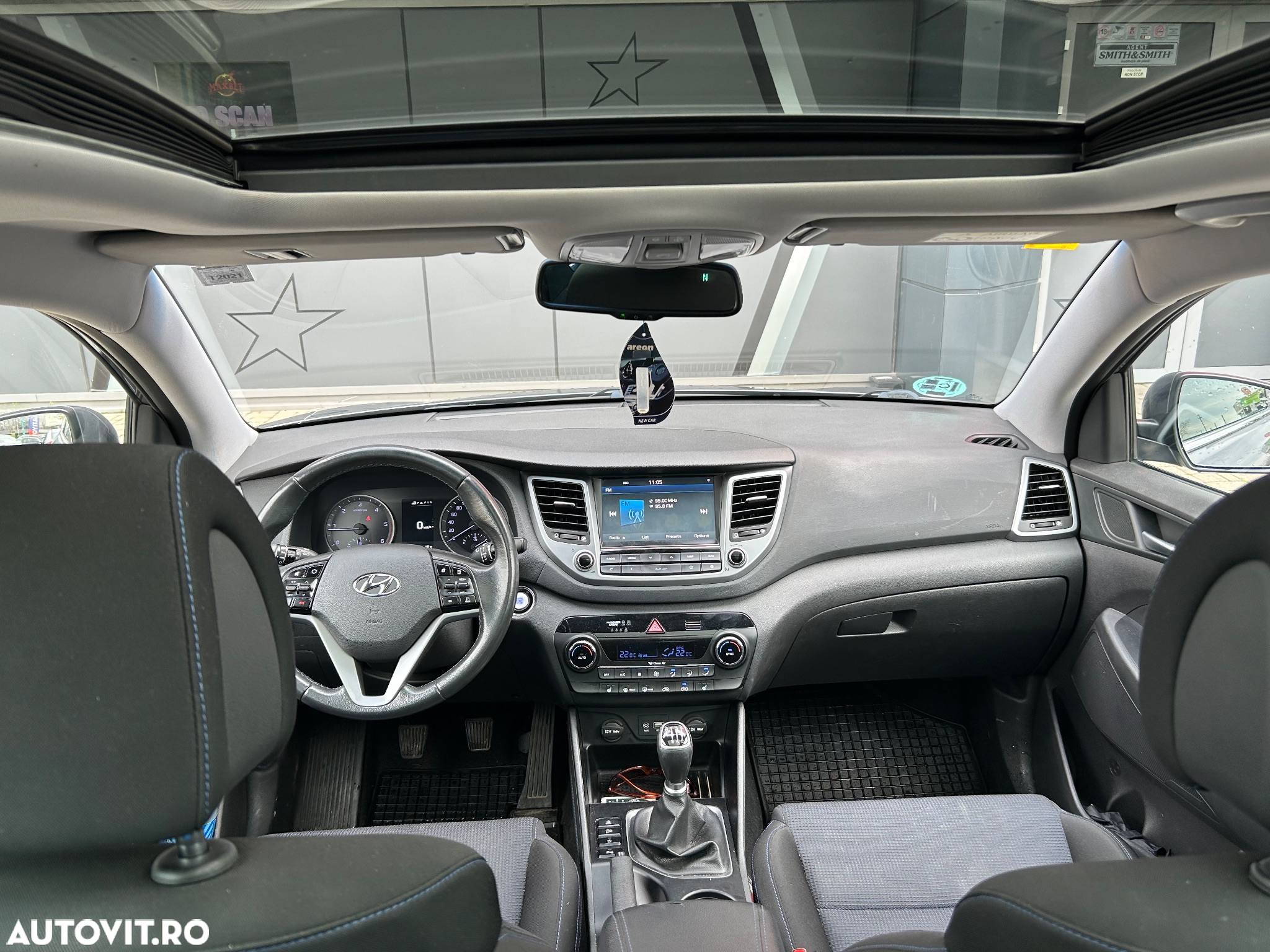 Hyundai Tucson blue 1.7 CRDi 2WD Passion - 11