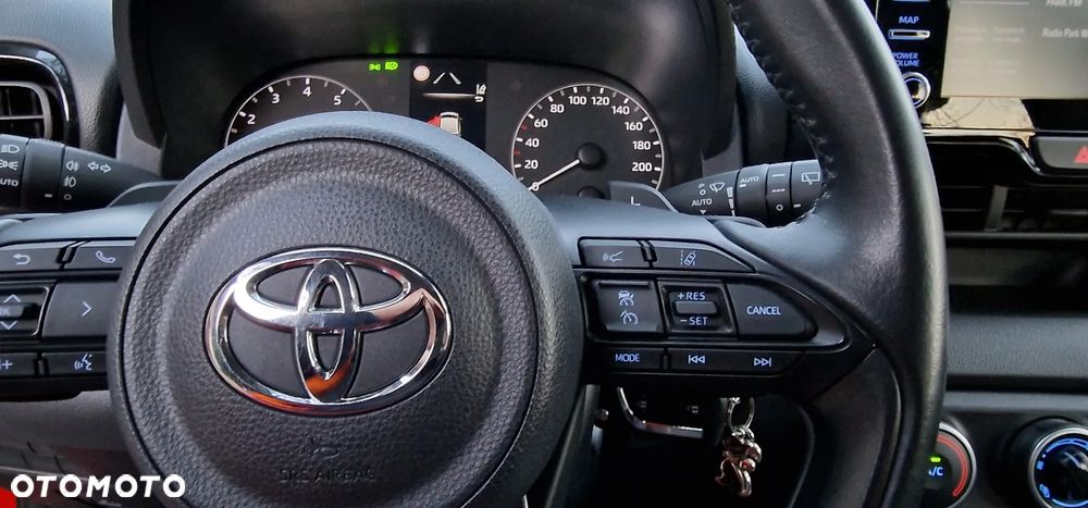 Toyota Yaris 1.5 Comfort CVT - 13