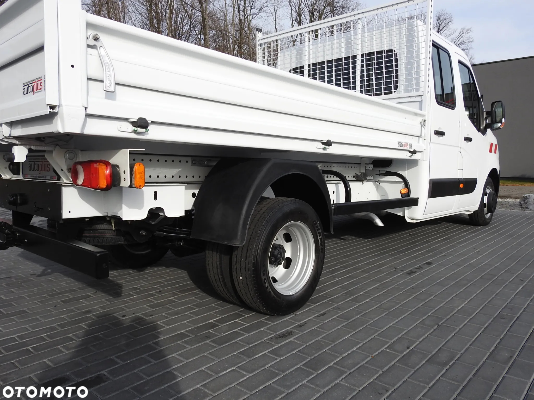 Renault MASTER  WYWROTKA PODWÓJNA KABINA DOKA 6 MIEJSC TEMPOMAT LEDY BLIŹNIACZE KOŁA KLIMATYZACJA 130KM [ 572732 ] - 17
