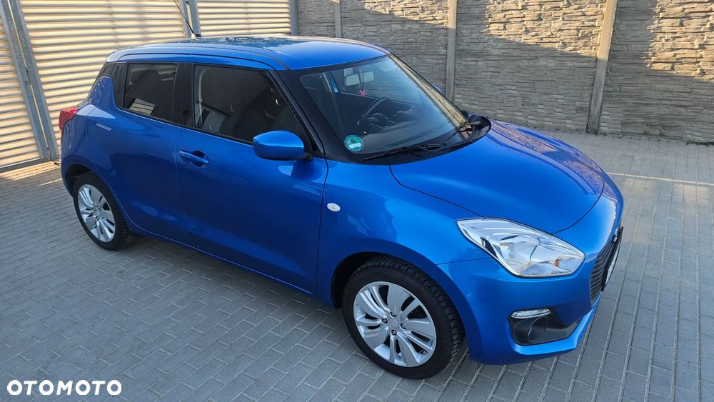 Suzuki Swift 1.2 Premium Plus - 1