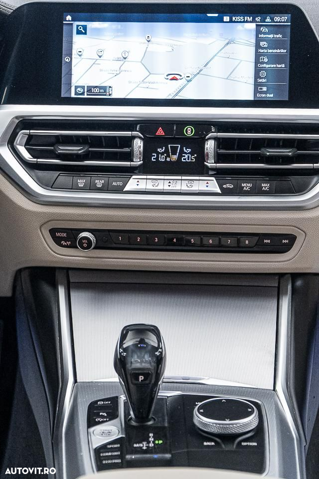 BMW Seria 3 320d xDrive AT Luxury Line - 5