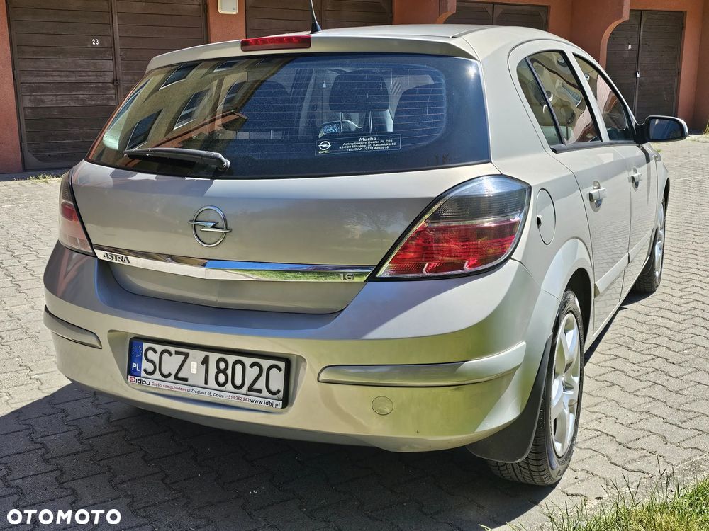 Opel Astra 1.6 Enjoy - 6