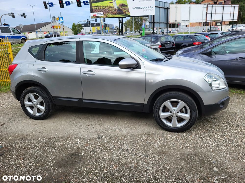 Nissan Qashqai - 4