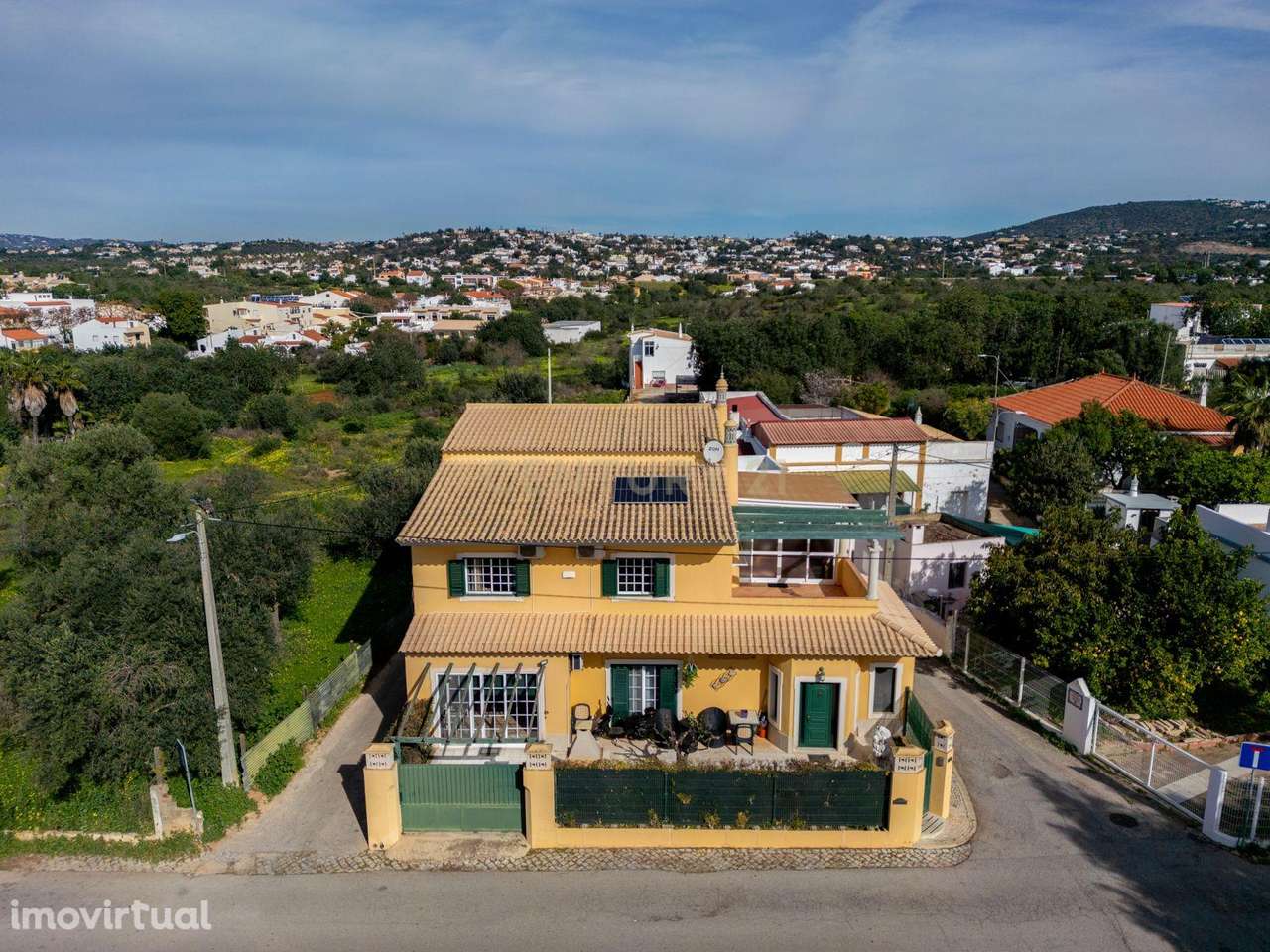 Moradia T2+1 a curta distância do Vale do Lobo - Grande imagem: 4/43