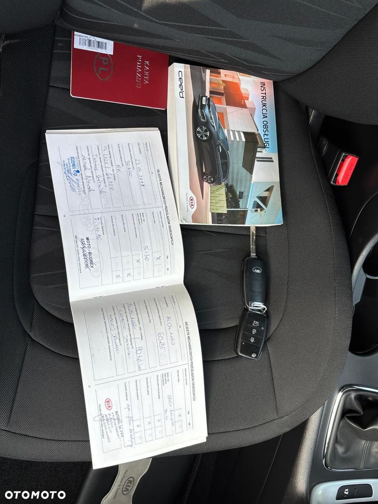 BMW X1 sDrive18d Sport Line - 27