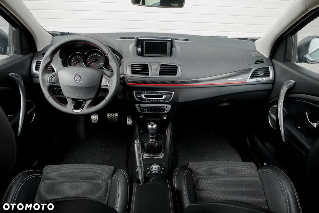Renault Megane GT 220 - 33