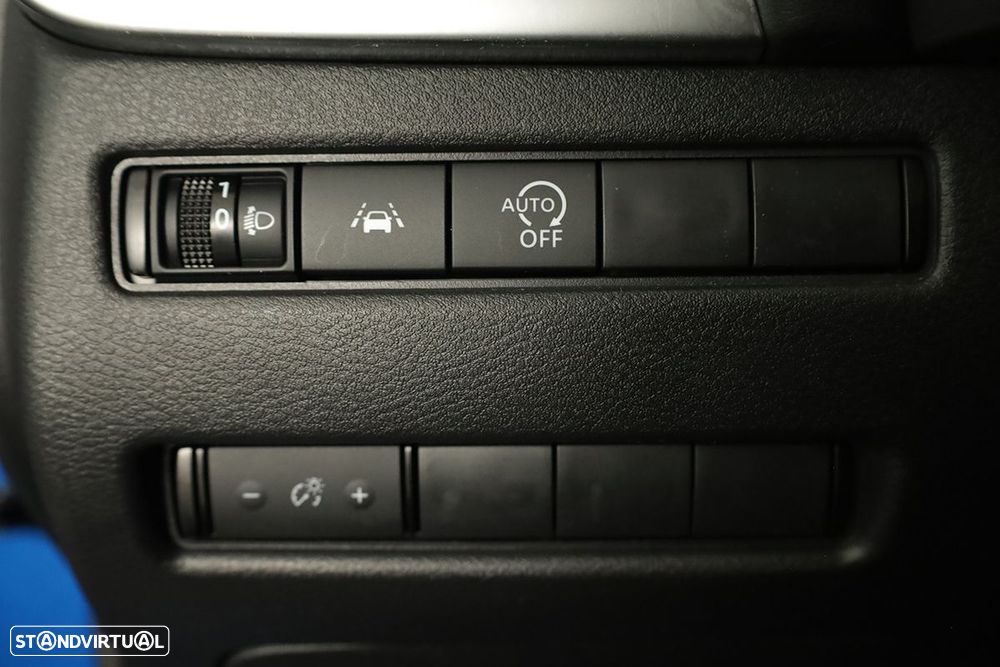 Nissan Qashqai 1.3 DIG-T N-Connecta LED Xtronic - 20