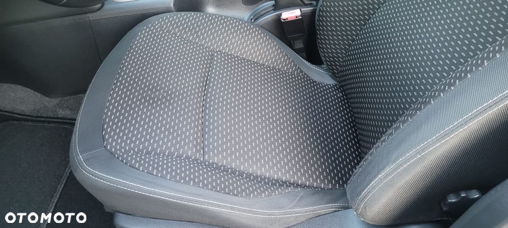 Nissan Qashqai - 22