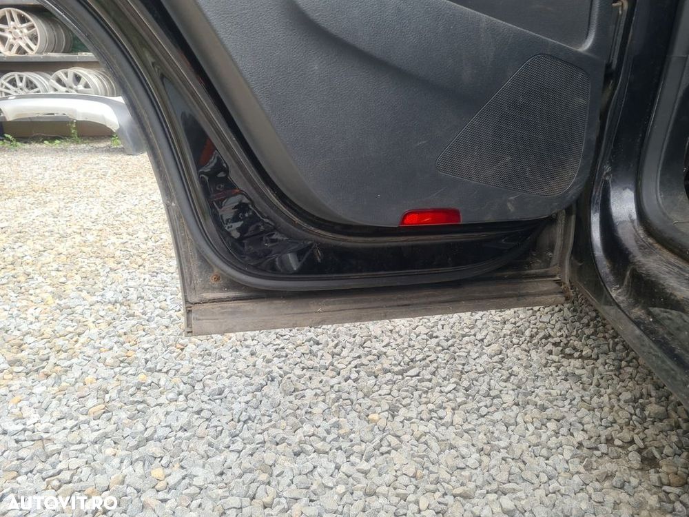 Usa Stanga Spate Volkswagen Tiguan 5N Facelift 2011 - 2015 SUV 5 Usi NEGRU LC9X (1253) - 3