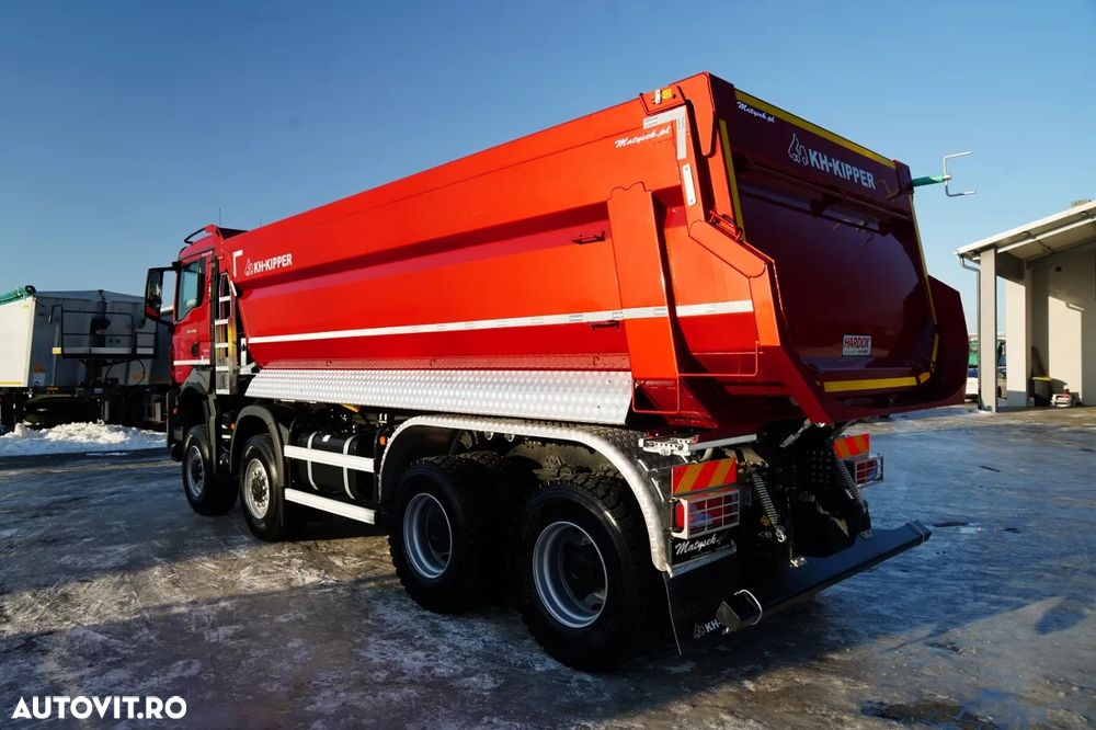 MAN TGS 41.480 / 8X8 / ​​BASCULATOR / AUTOMAT / NOU-NOUȚ / ECHIPAMENTE BOGATE / DISPONIBIL IMEDIAT / AUR METALIC / - 12
