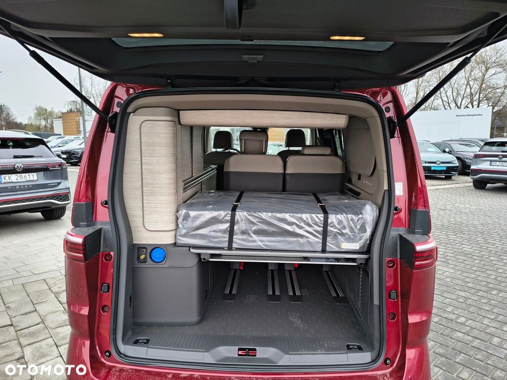 Volkswagen california Nowa California Ocean silnik: 2,0 l TDI SCR 150 KM / skrzynia biegów: 7-biegowa DSG rozstaw osi: 3124 mm - 11