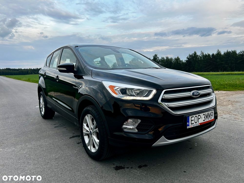 Ford Kuga 1.5 EcoBoost 4WD Titanium - 12