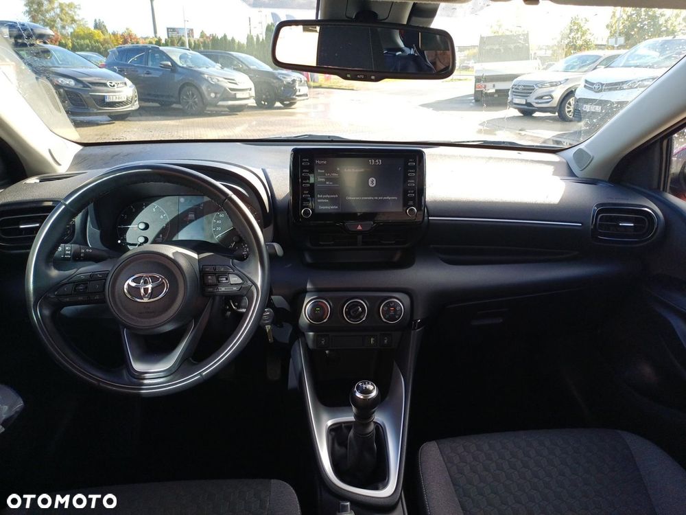 Toyota Yaris - 11