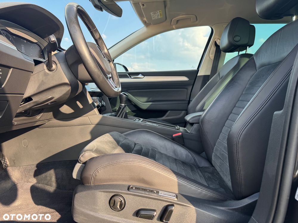 Volkswagen Passat 2.0 TDI BMT Highline - 20