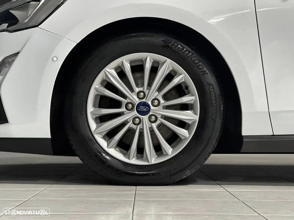 Ford Focus - 13