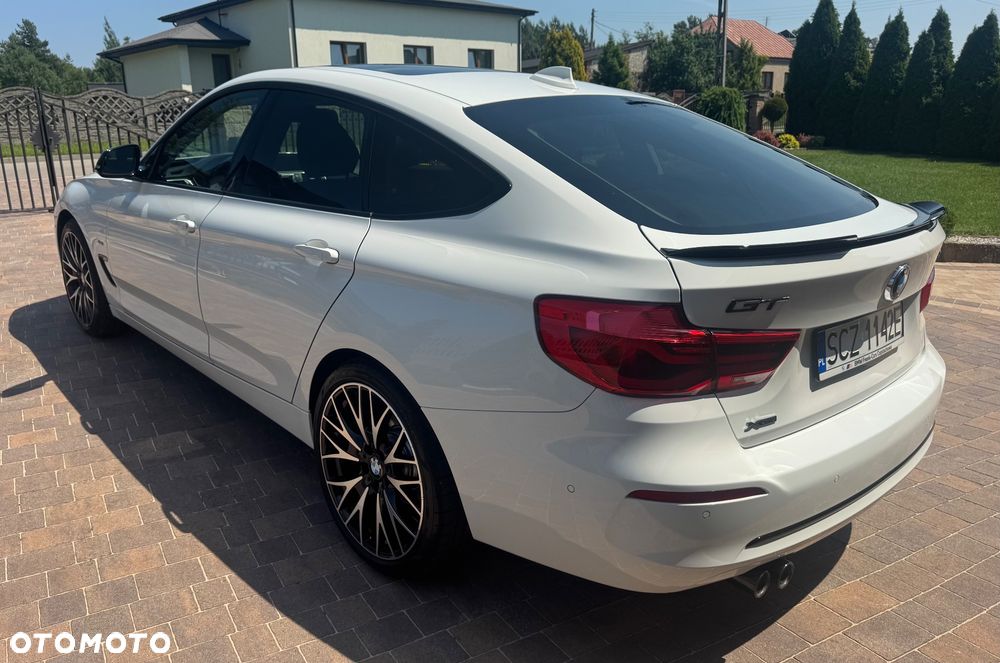 BMW 3GT 320d xDrive Sport Line - 4