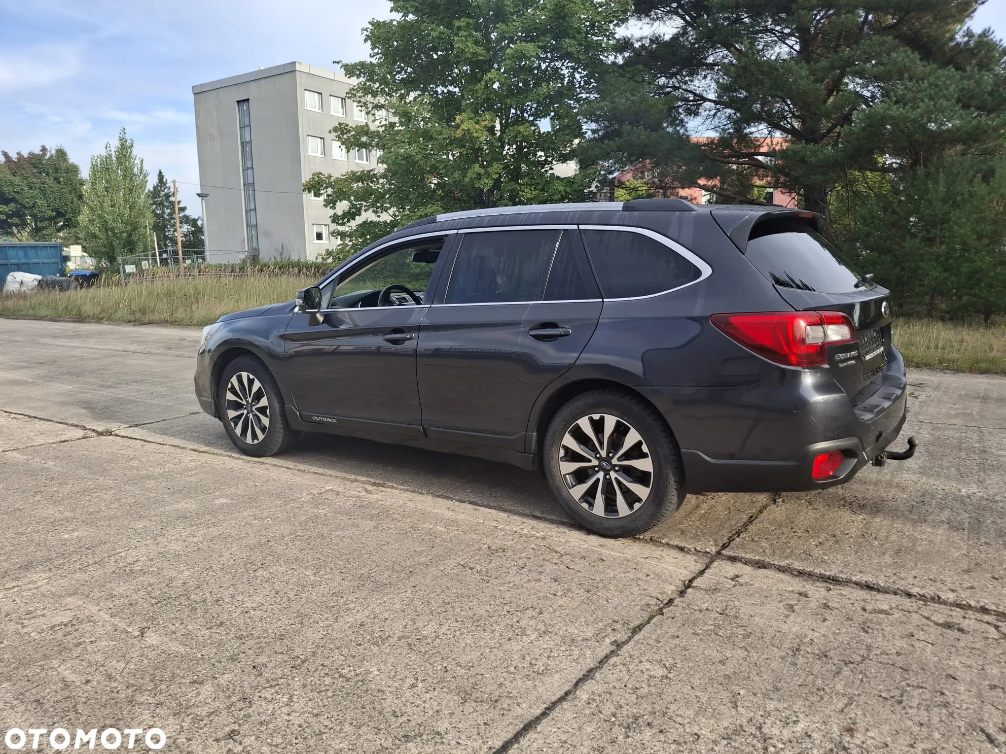 Subaru Outback 2.0D Exclusive Lineartronic - 3