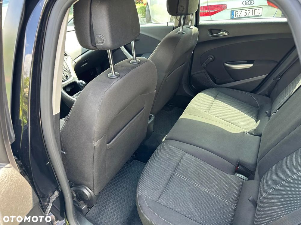 Opel Astra IV 1.7 CDTI Cosmo - 23