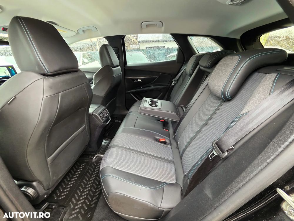 Peugeot 3008 225 e-EAT8 GT Pack - 17