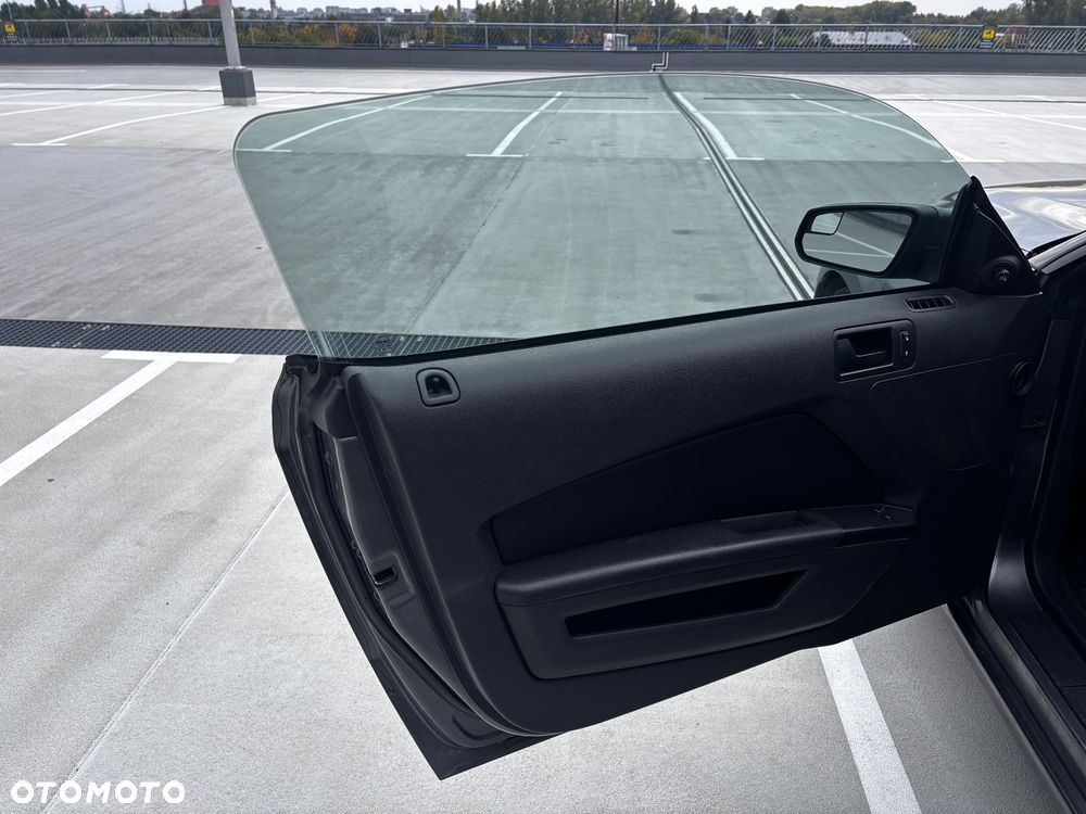 Ford Mustang - 16