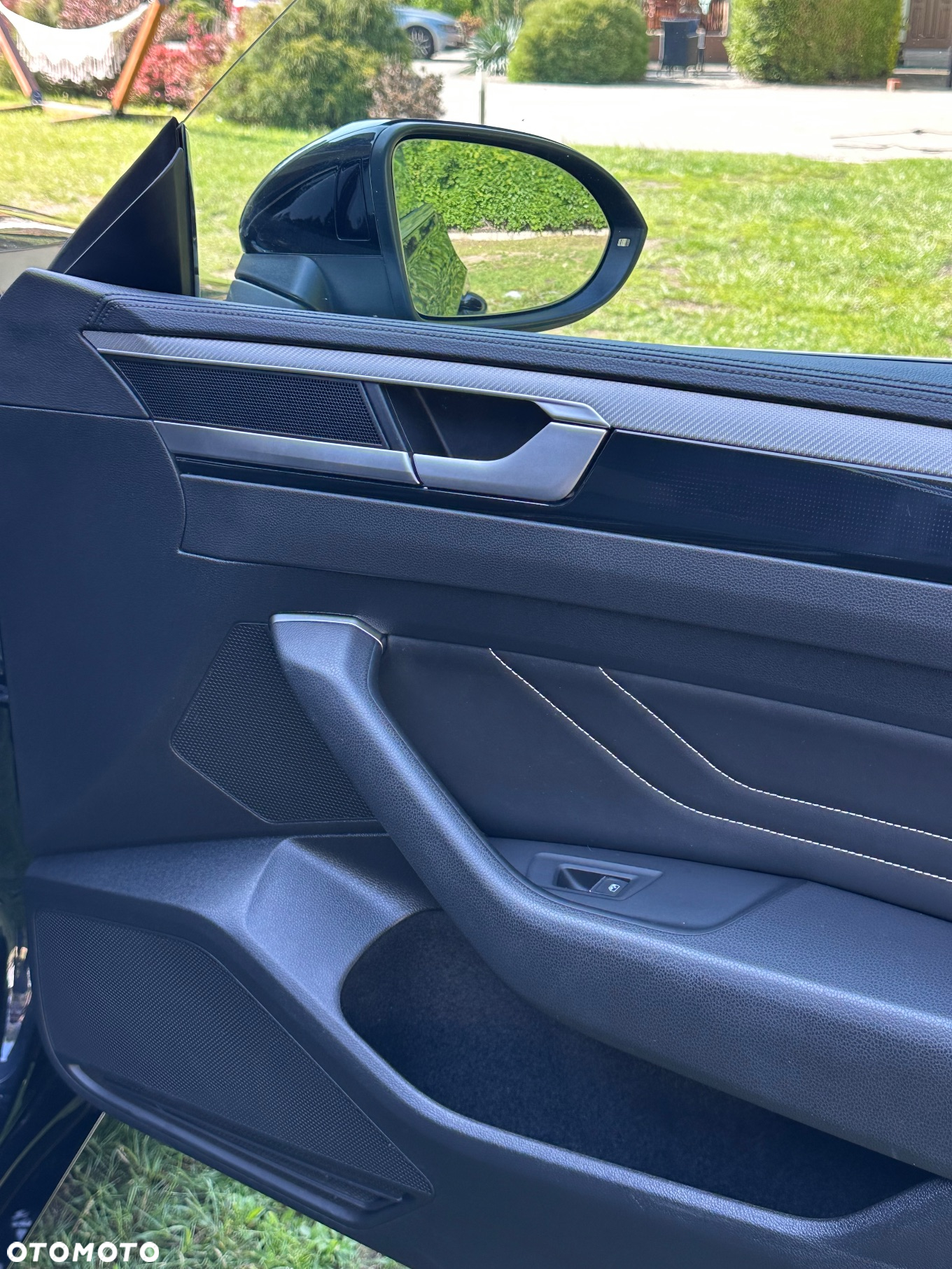 Volkswagen Arteon 2.0 TDI R-Line DSG - 29