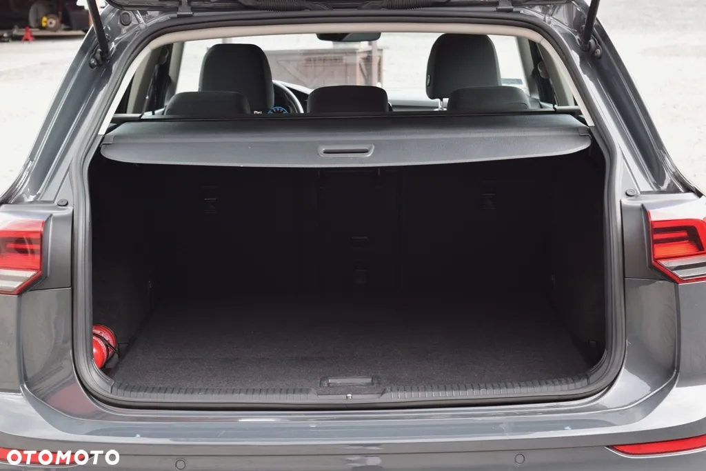 Volkswagen Golf VIII 2.0 TDI Style - 30