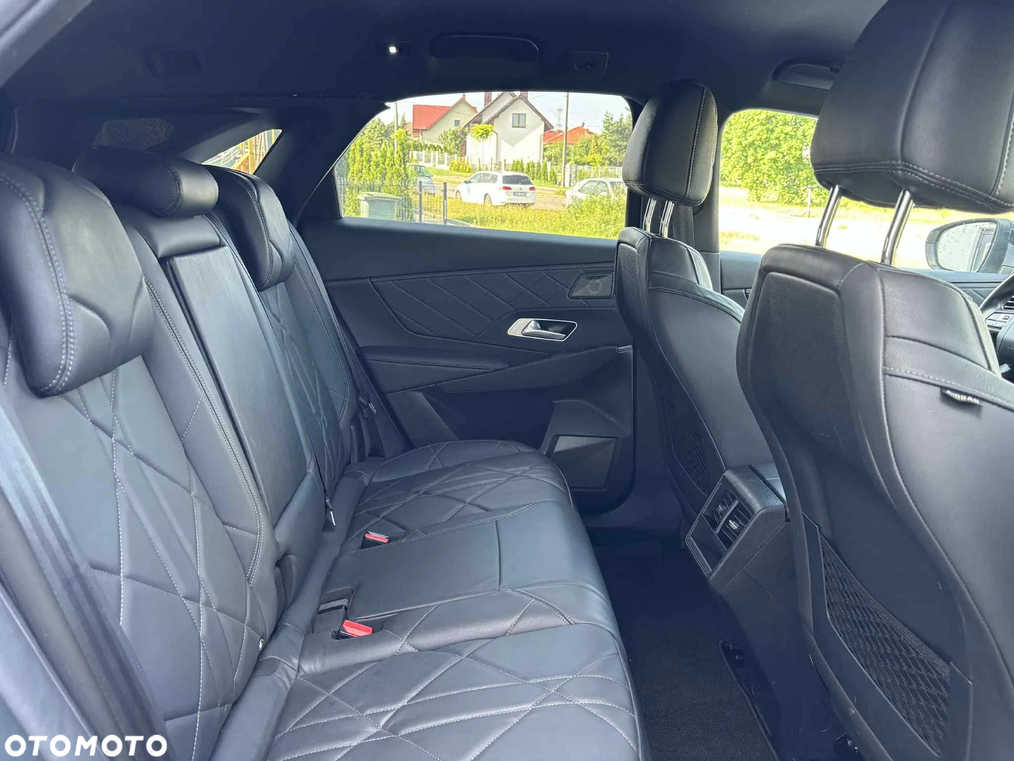 Citroën DS7 Crossback BlueHDI 180 BUSINESS LINE - 36