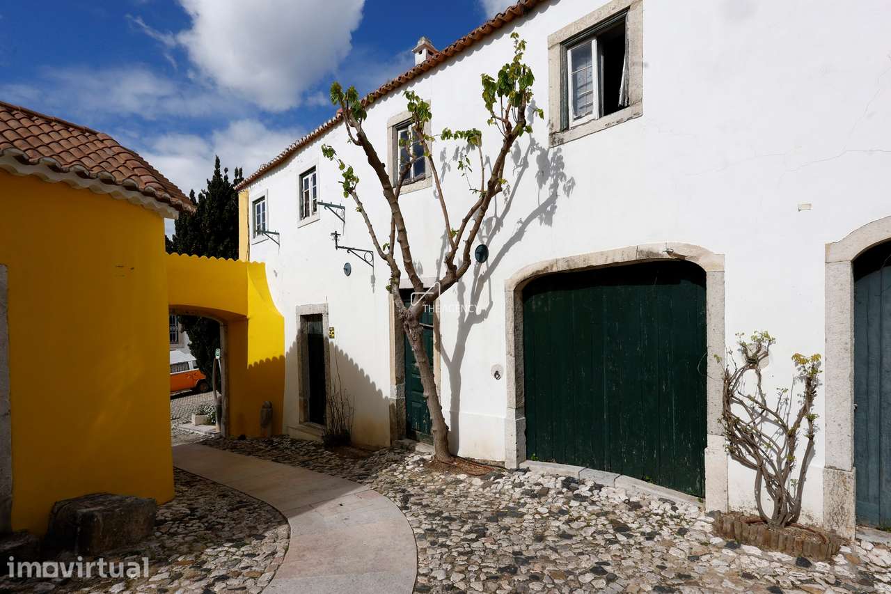 Moradia T3 a renovar no coração de Paço d'Arcos | com planos aprovados - Grande imagem: 3/15