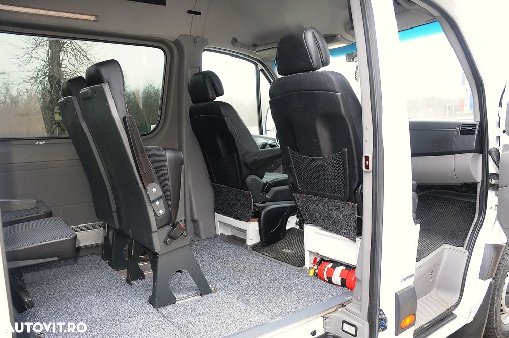 Mercedes-Benz Sprinter - 14