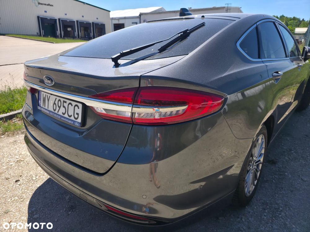 Ford Mondeo 2.0 EcoBlue Titanium - 13