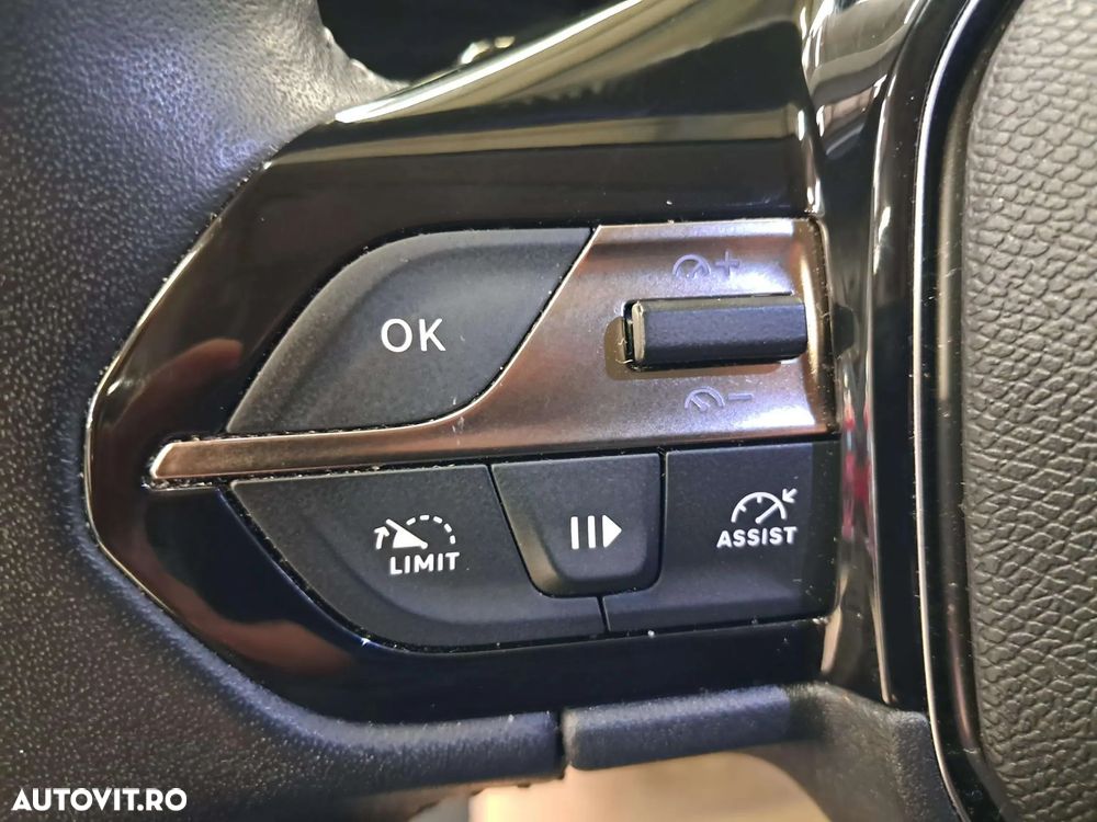 Peugeot 308 1.5 BlueHDi FAP STT EAT8 Active Pack - 18