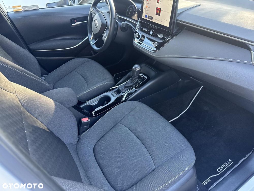 Toyota Corolla 1.8 Hybrid Comfort - 10