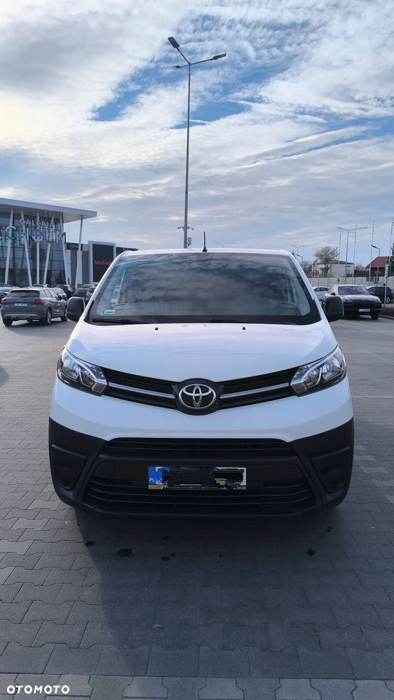 Toyota Proace - 1