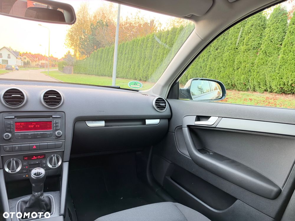 Audi A3 Sportback - 7